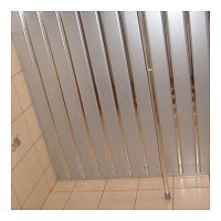 Реечный потолок Албес Металлик с раскладками суперхром (фото в интерьере)